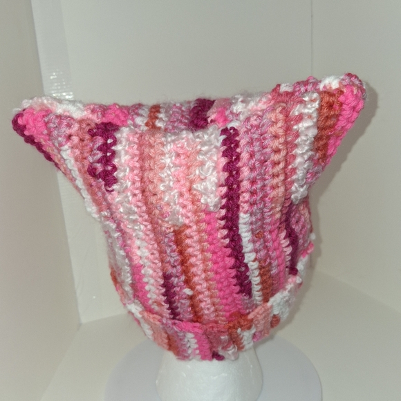 Beanie Cap Cat Ears Pink Scrappy Hat - Picture 3 of 4